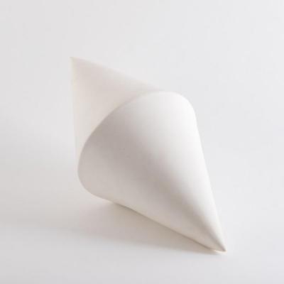 Blanc porcelaine geormetrie